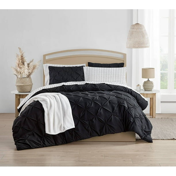 Valentina Kiss Pleat 8-Piece Black Bed In A Bag Bedding ...