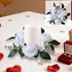 thumbnail image 1 of Corona De Velas De Plástico Con Rosas Simuladas Corona de rosas artificiales de seda blanca para candelabros y decoración de velas, para bodas, fiestas y reuniones del 14 de febrero (1 unidad) JASKFLY, 1 of 9