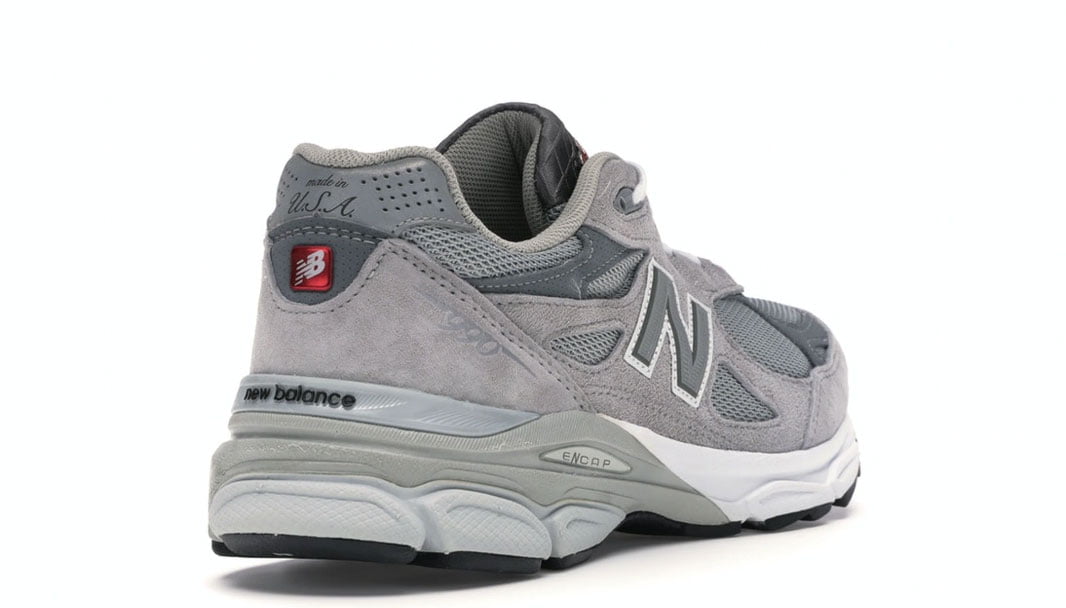 NEW Men's Heritage Collection 990 V3 Sneakers, 11 -