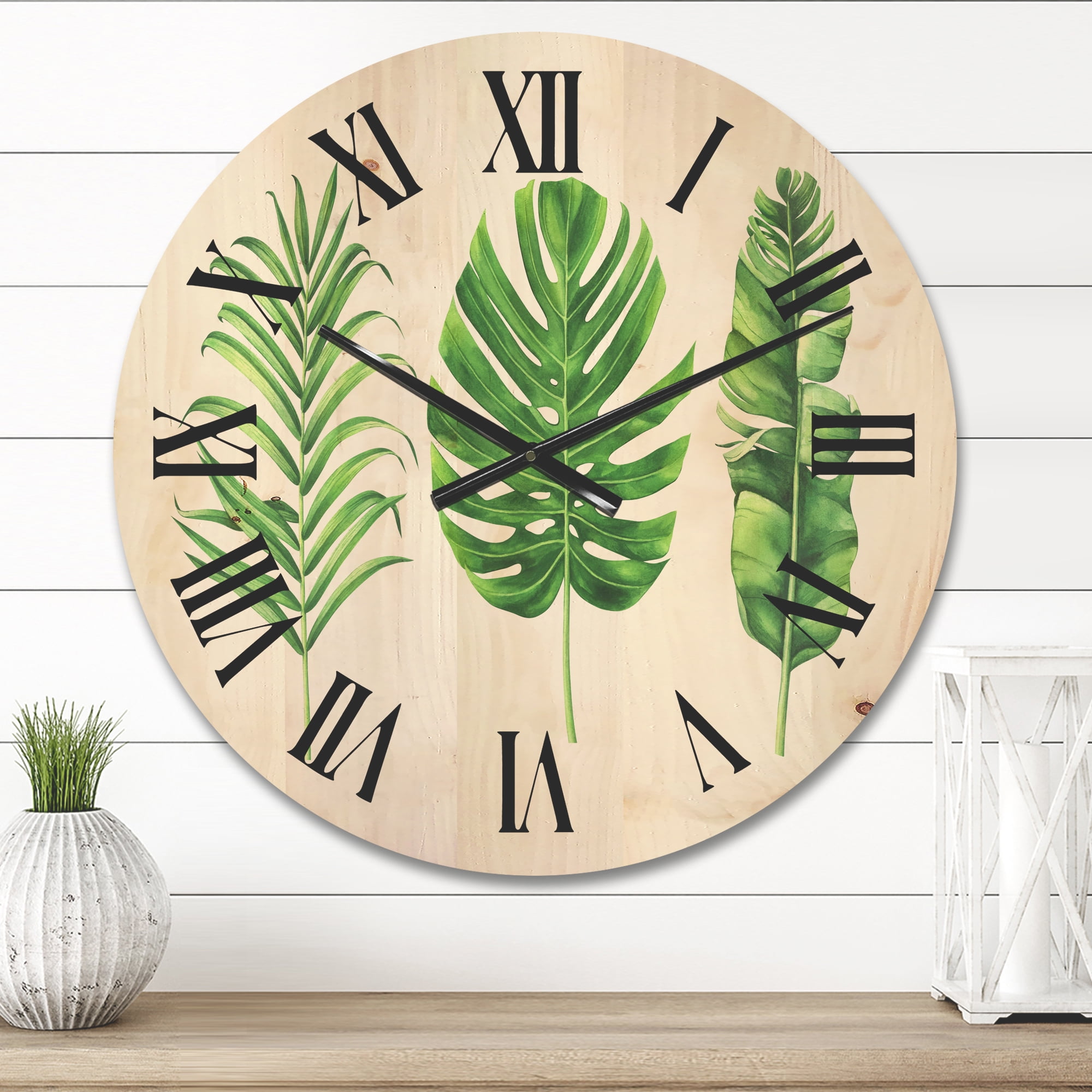 Designart 'Close Up Of Tropical Leaf Of Monstera IV' Farmhouse Wood Wall Clock