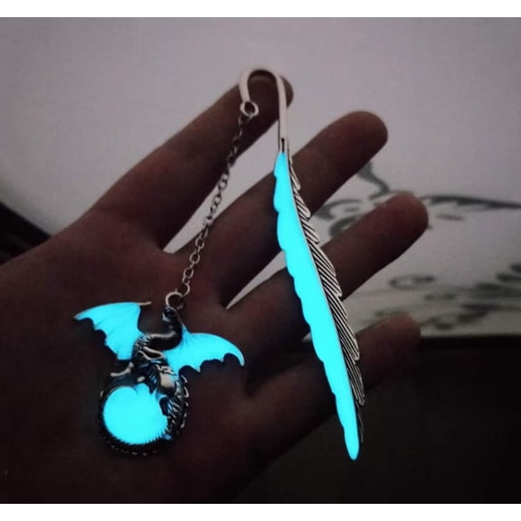 Vintage Feather Metal Bookmark, Unique Glow in The Dark Bookmark Gift for Men Women (Antique Silver Dragon)