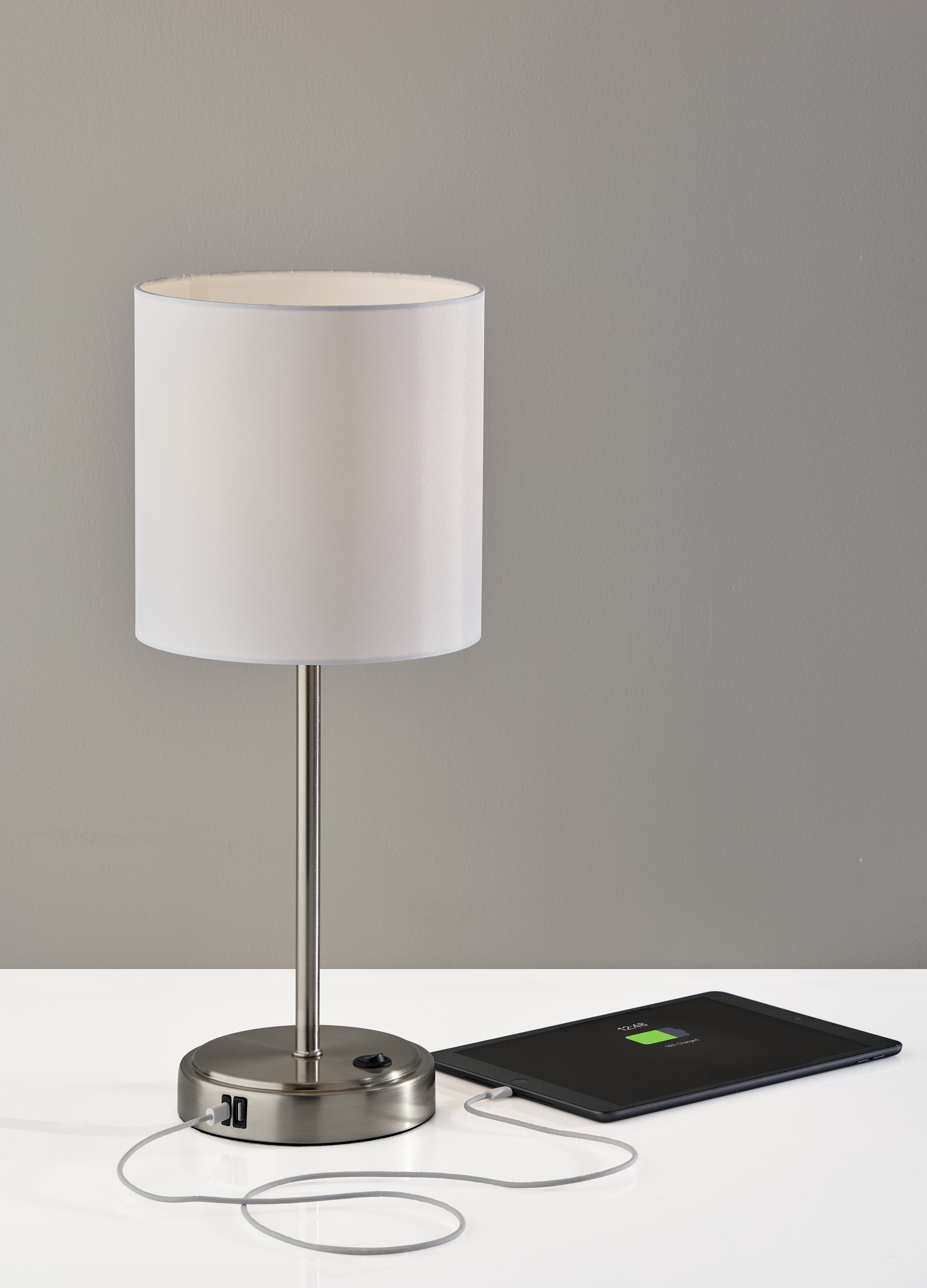 Mainstays 19-Inch Silver Metal Stick Lamp with USB and USBC Ports