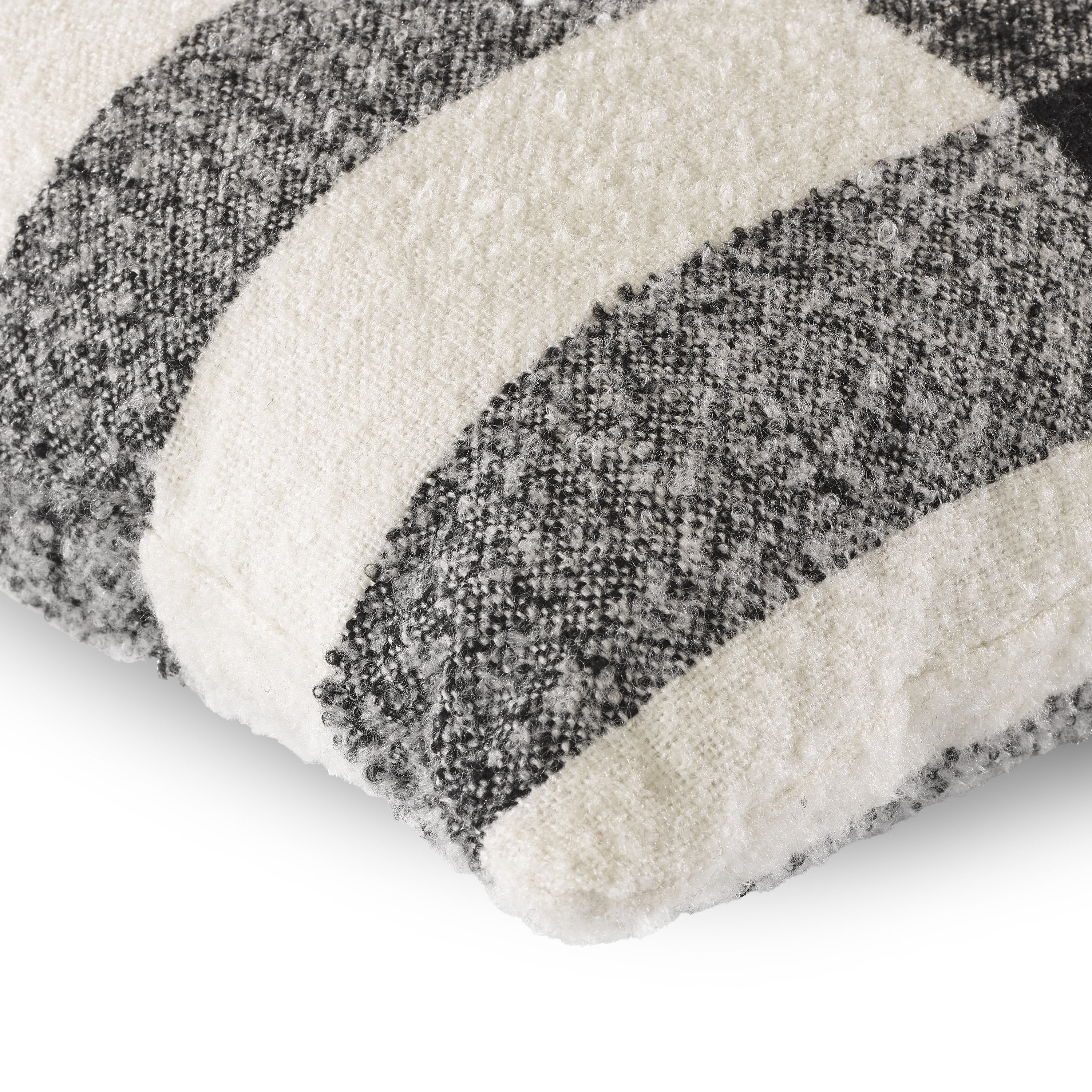 (2 pack) Mainstays 18"x18" Black and White Plaid Decorative Throw Pillow