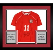 Framed Ryan Giggs Wales Men's National Team Autographed Retro Home Jersey - ICONS - Fanatics Authentic Certified