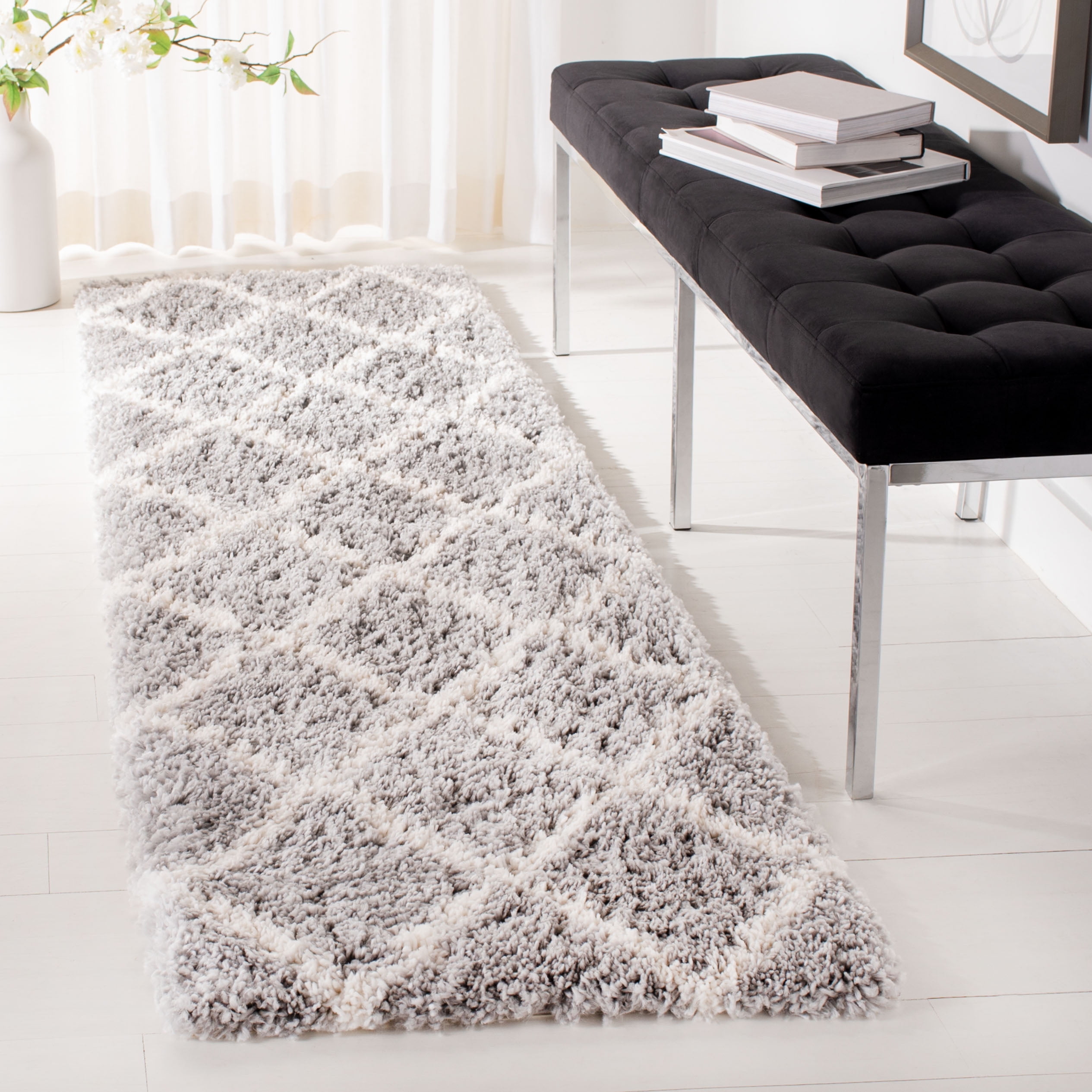 SAFAVIEH Fontana Venice Geometric Shag Runner Rug, Grey/Cream, 2'3" x 12'