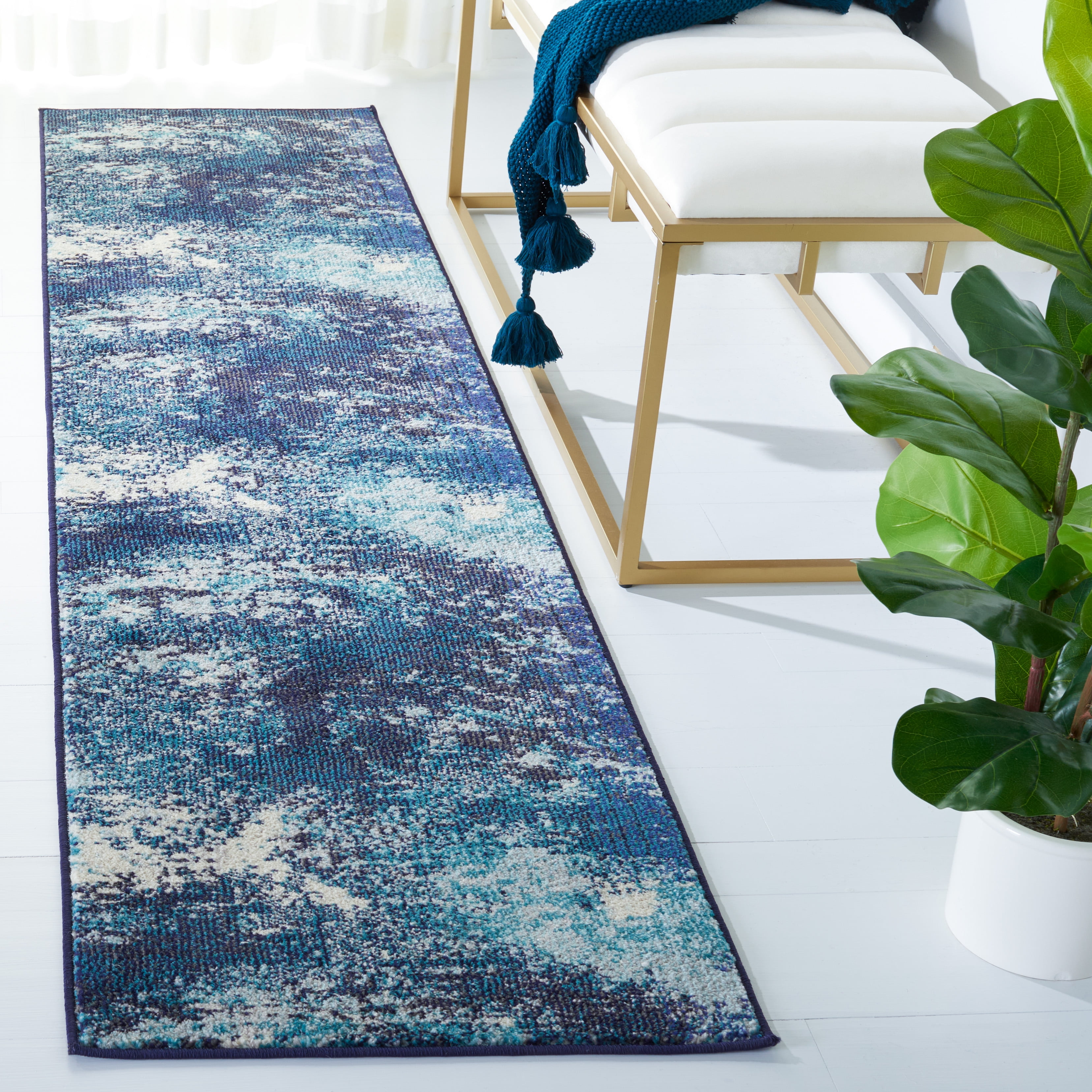 Safavieh Madison Oscar Abstract Runner Rug, Navy/Ivory, 2'2" x 14'