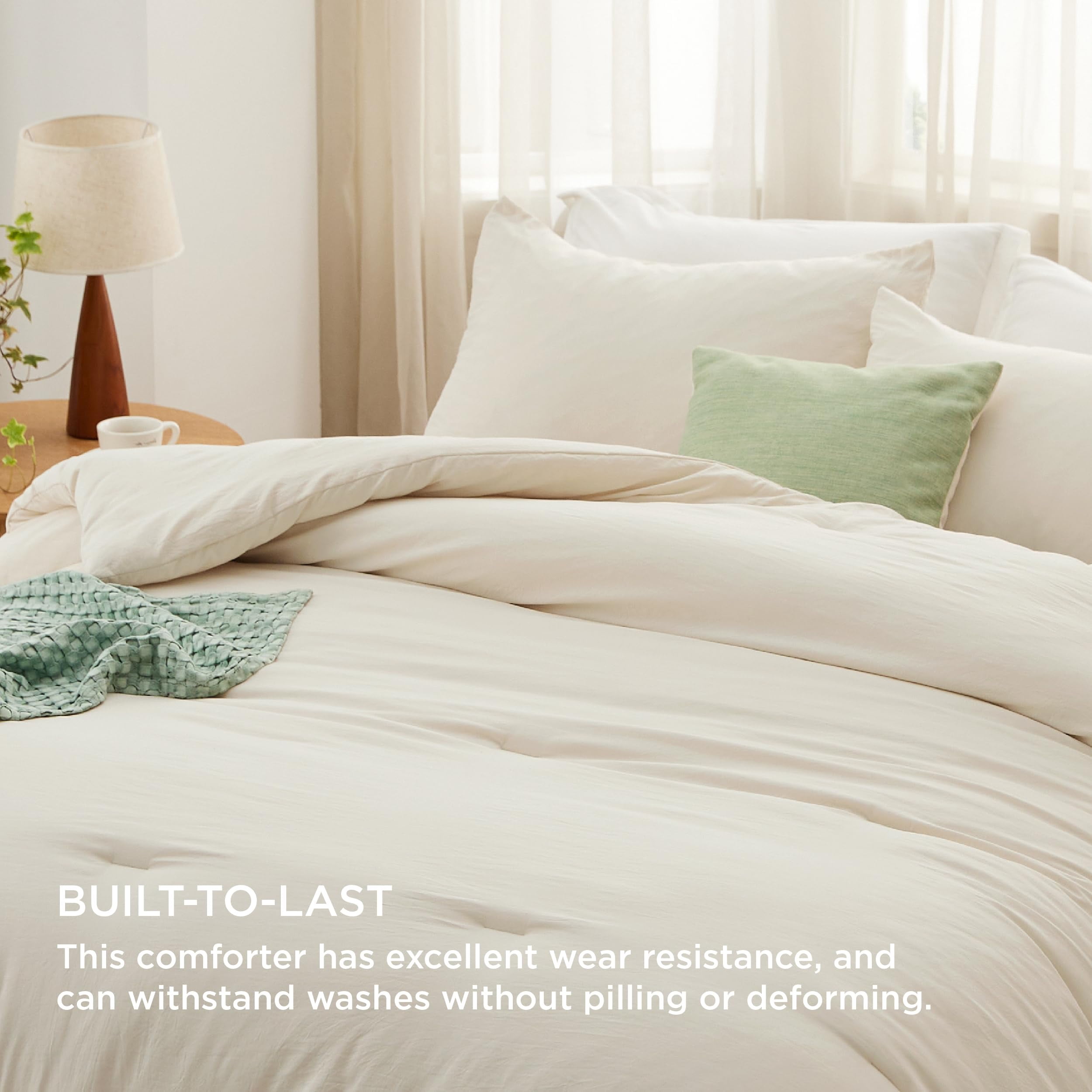 U by Bedsure 3 Pieces King Comforter Bedding Set, White Comforter Set for All Seasons, 1 Lightweight Prewashed Comforter and 2 Pillowcases, King, White Swan