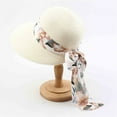 thumbnail image 1 of Chapeau de Soleil Pliable pour Femmes, Bord Grand UPF50+ avec Cordon de Menton Réglable, 1 of 2