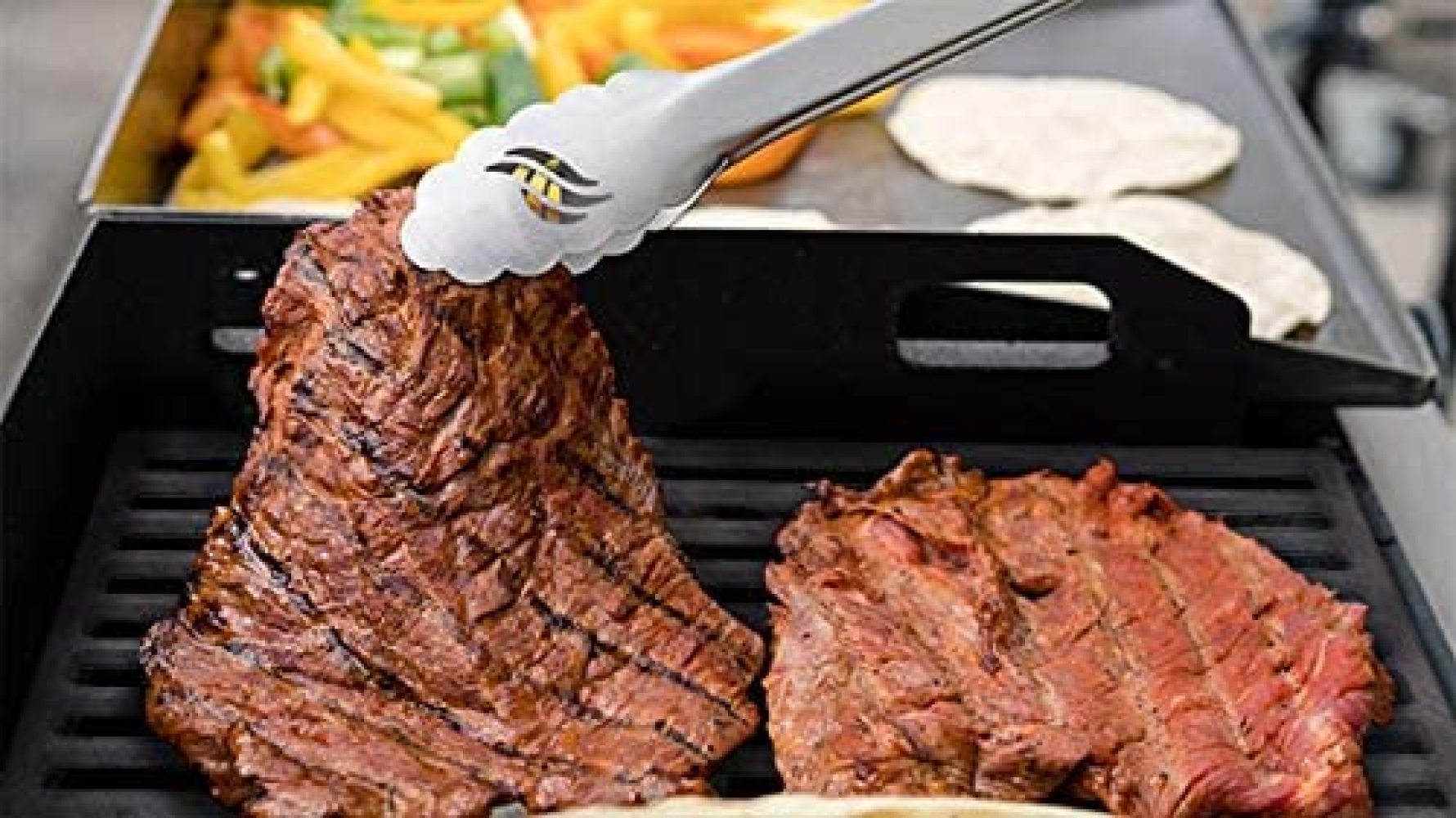 "TaliaPosy Easy Assemble Care, Store and Use Tough Durable Ever Reliable Blackstone Griddle & Charcoal Grill Combo 1819 - Serve Up Really Tasty Meals with That Distinct Grilled to Perfection Flavor"