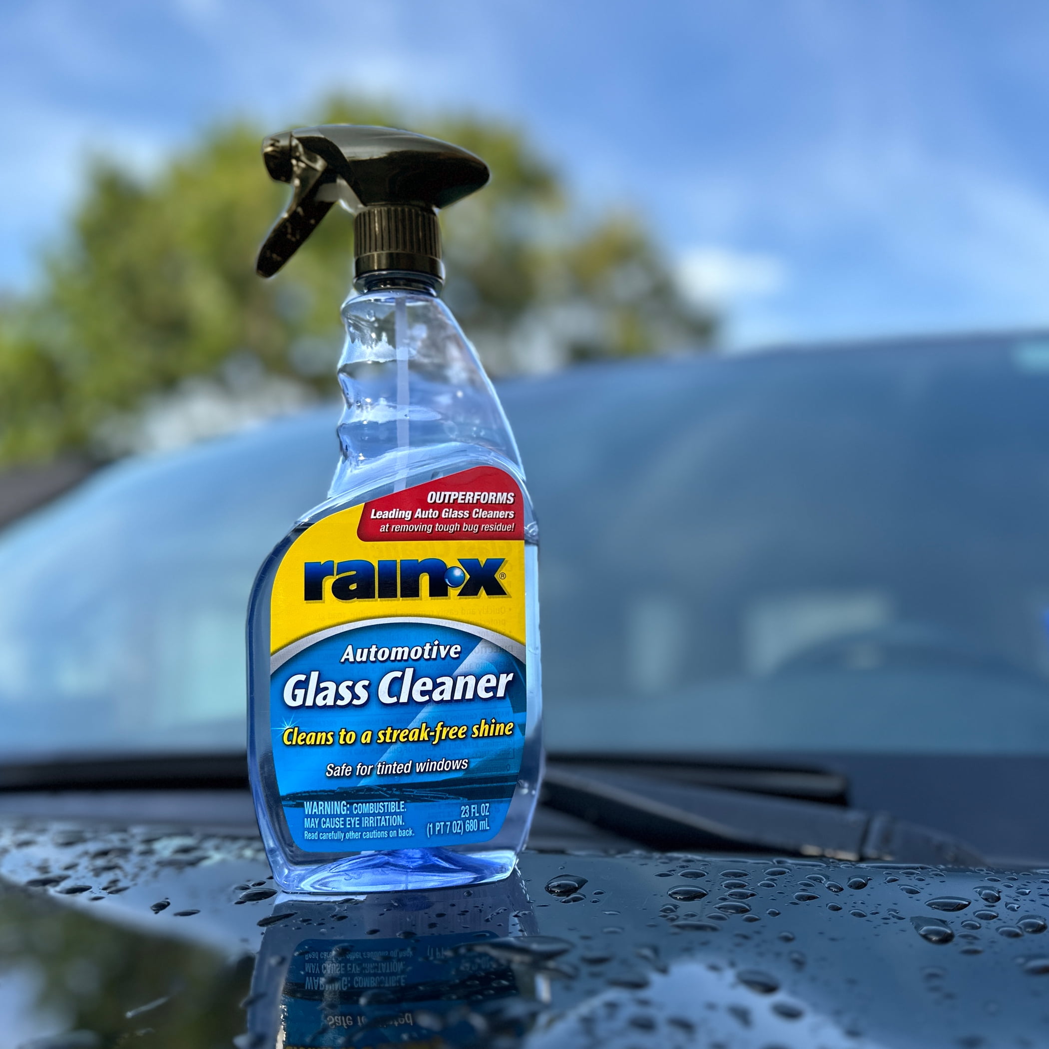 Rain-X Glass Cleaner 23oz, Automotive Glass Spray Safe for Tinted