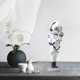 thumbnail image 4 of Figuras de Baoblaze Escultura de Resina Sosteniendo el Astronauta, 4 of 8
