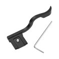 thumbnail image 2 of Andoer Camera Hot Shoe Metal Thumb Up Grip Empuñadura de mano Reposapiés de repuesto para Sony A9 A7M3 A7M2 A7RIII A7RII A7 Andoer Sujeción, 2 of 6
