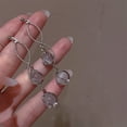 thumbnail image 1 of Pendientes de diamantes con forma de estrella para mujer, diseño de nicho, pendientes de alta gama, pendientes de aguja de plata neutra, 1 of 1