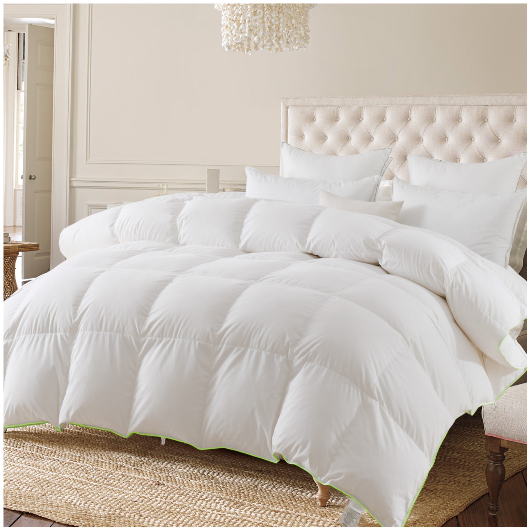 Twin White Goose Down Comforter with Green Piped Edge