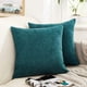 thumbnail image 1 of Juego de 2 almohadas escandinavas de terciopelo de color liso y sencillo, 1 of 5