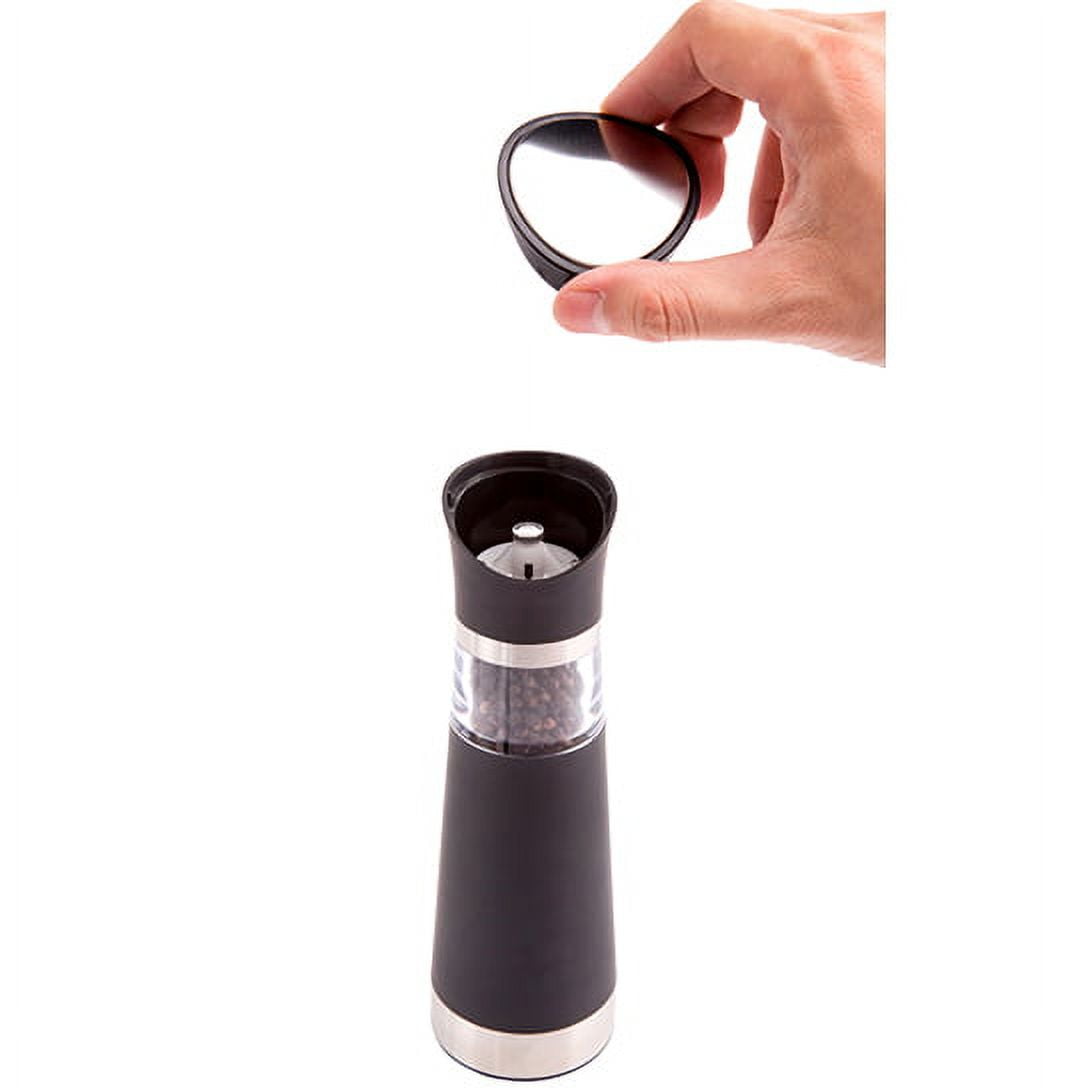 OVENTE Salt and Pepper Grinder Set, Battery Operated 4 AA, Black and White  SPD102BW - The Home Depot