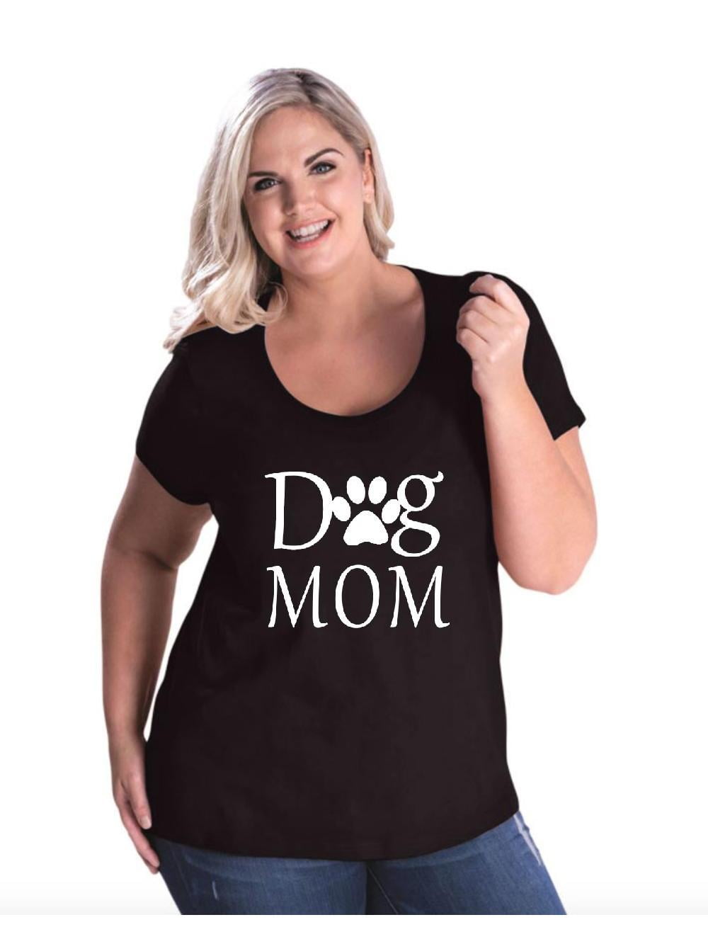 Mom's Favorite Womens and Womens Plus Size Dog Mom Curvy TShirt, up