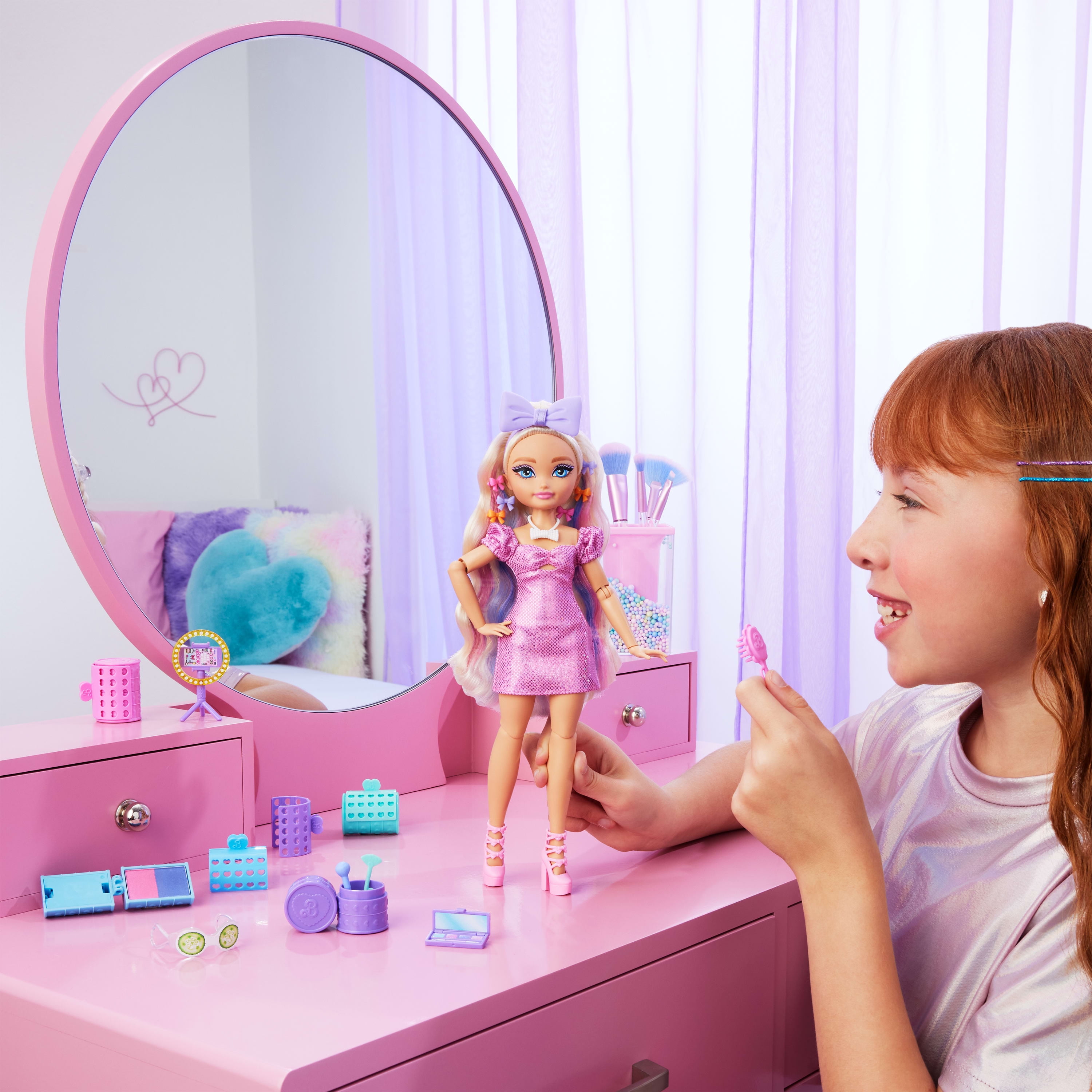 Barbie Dream GET READY WITH BARBIE Barbie “Malibu” Fashion Doll with Surprise Accessories and 15+ Looks