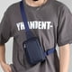 thumbnail image 1 of Bolsa de pecho de hombre Mochila de hombro de membrana de cuero | Correa cruzada pequeña repelente al agua | Correa ajustable para mochila de viaje ligera | Negro Gris Azul 12x7x19cm Polyesther, 1 of 7