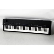 Yamaha CP40 STAGE 88-Key Graded Hammer Stage Piano Level 2 Regular 888366031841