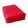 thumbnail image 4 of Bolsa de regalo Valentino para maquillaje y cosméticos con forma de triángulo en 3D, cuadrícula 3D,, 4 of 6