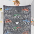 thumbnail image 4 of Manta que brilla en la oscuridad para camiones y coches para niños, 50 x 60 pulgadas, 4 of 6
