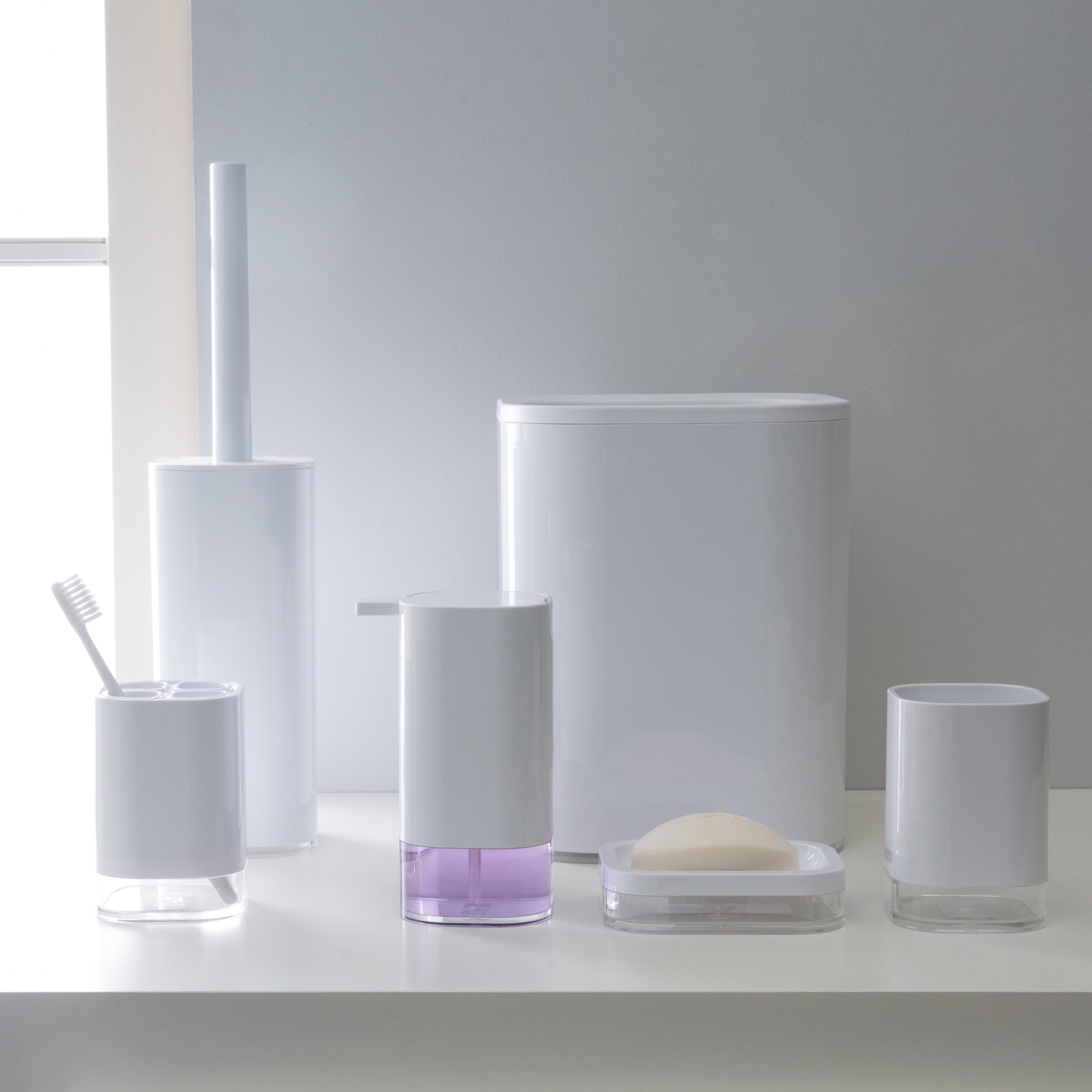 Bath Bliss 6 Piece Bathroom Set in White