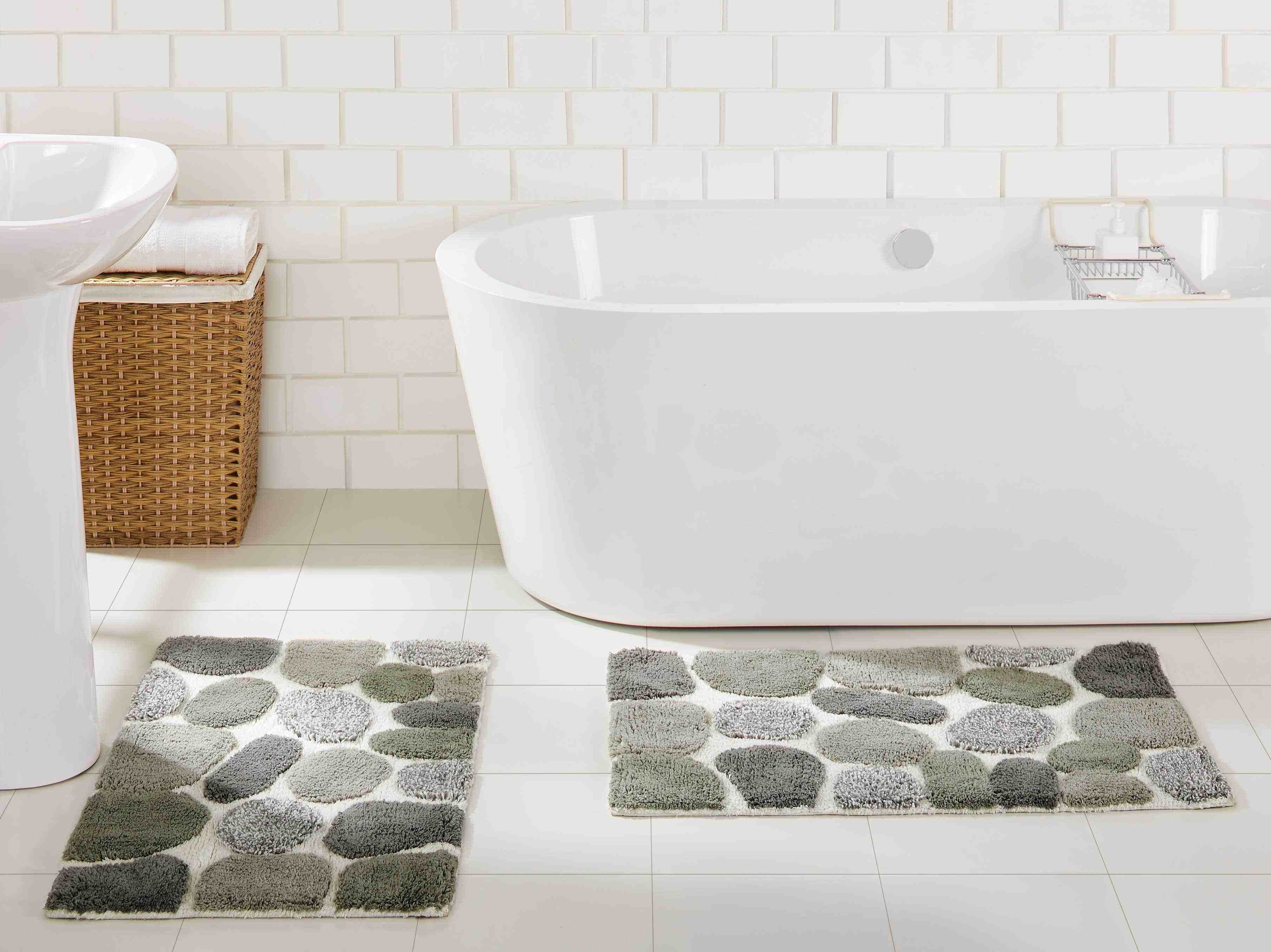 grey bath rug set