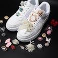 thumbnail image 2 of Rhinestone Pearls Shoe Charms perfume de belleza Sneaker Charms Girl Gift Zapato decoración DIY Cordones Hebillas zapatos accesoriosFrancia Gao Jinjia LED, 2 of 2
