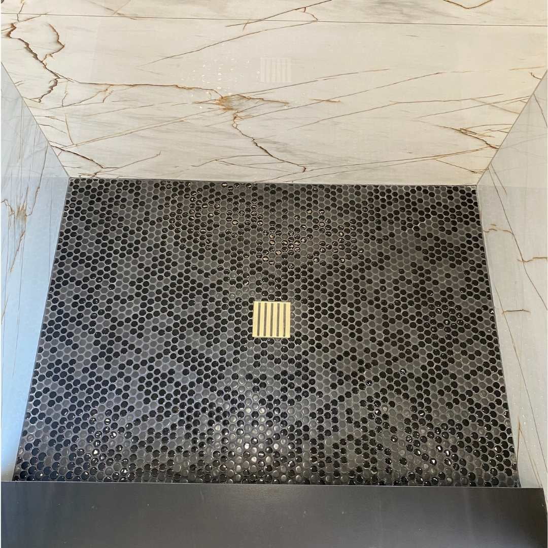 The Tile Life Eterna Penny 1" x 1" Black Glass Round Mosaic Floor and Wall Tile 1 Sheet