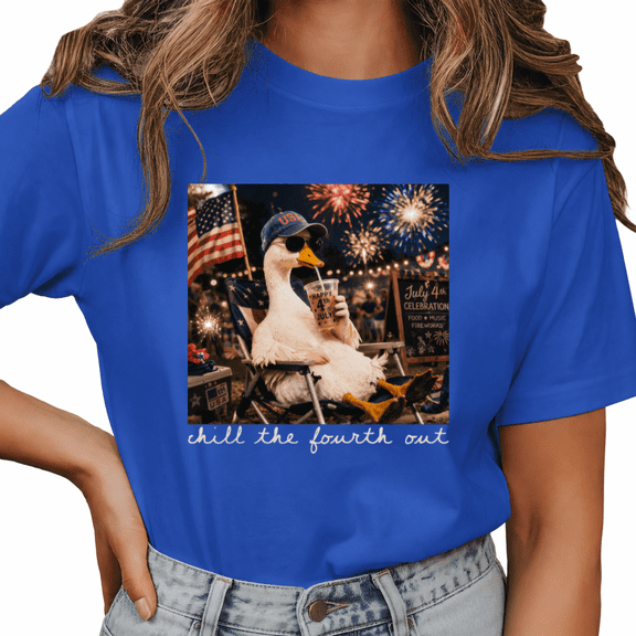 Giffimy Women Chill The Fourth Out Cool Duck USA Flag Fireworks 4Th Of July Patriotic Crew Neck Short Sleeve S-3XL Blue Tops