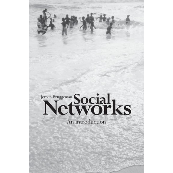 Social Networks: An Introduction, (Paperback)