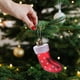thumbnail image 5 of Caja de Regalo con Bolas Navideñas | Paquete de 3 Adornos Colgantes de Plástico Rojo y Blanco para Árbol de Navidad | Decoraciones Navideñas Ligeras y Duraderas para Navidad, Bodas, Fiestas, Uso En I, 5 of 6