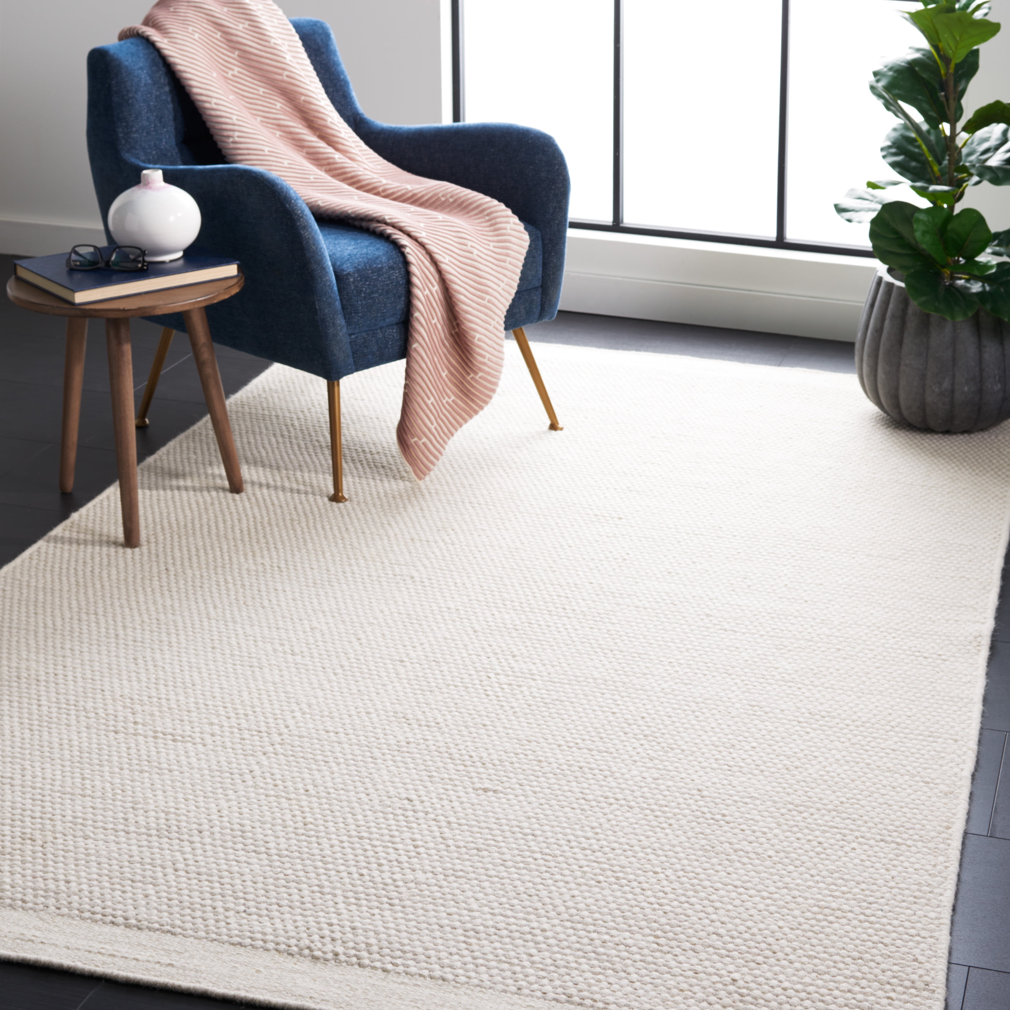 SAFAVIEH Vermont Zarif Distressed Dotted Area Rug, Ivory, 8' x 10'