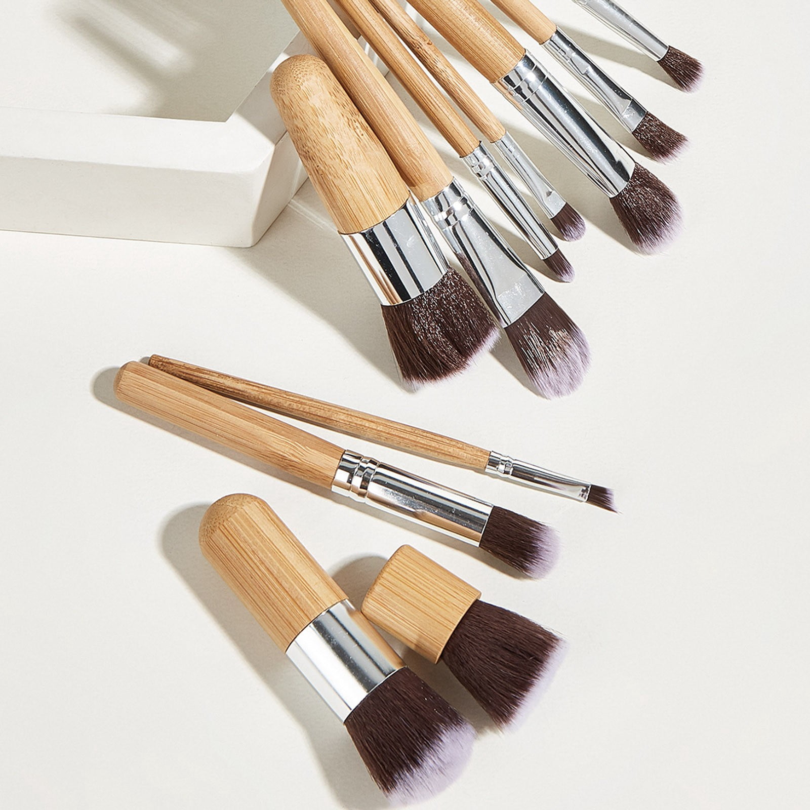 Beautify Store Vanity Hair Stencils Foundation Makeup Brush Flat Top for Face en Girls Merchandise Concealer Brush under Eye Lipstick Brush Makeup Brushes Cute Foundation Makeup Brushes Makeup Plate