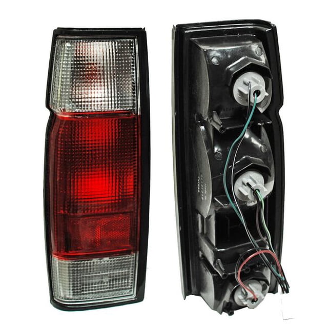 CALAVERA D22 2000 NISSAN Derecha/Pasajero Genérica .