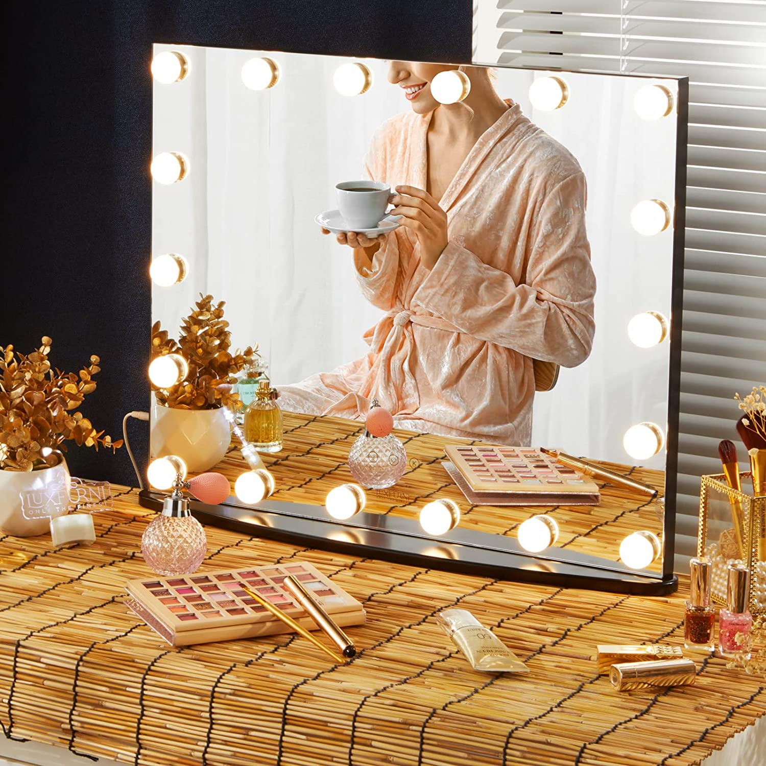 18+ Hollywood Vanity With Lights
