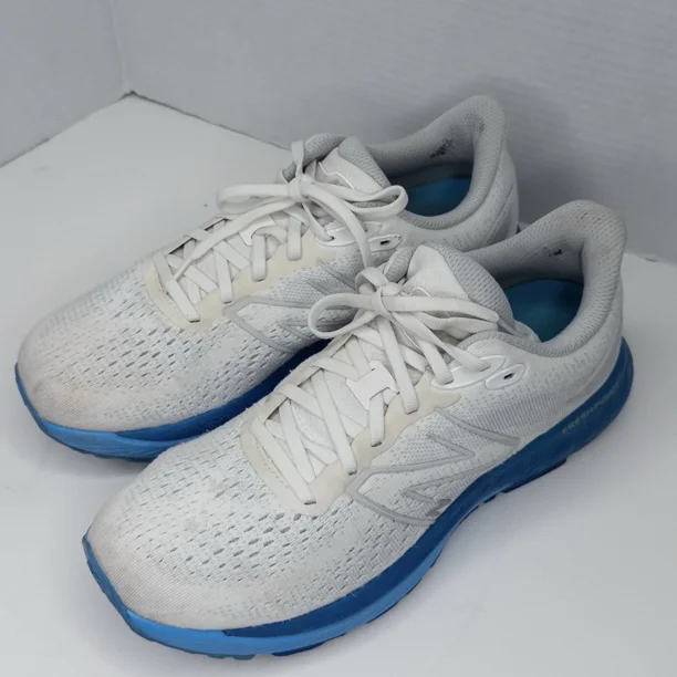 New Balance womens 10 Fresh Foam 880 V12 M880G12 Blue Running Shoes Sneakers