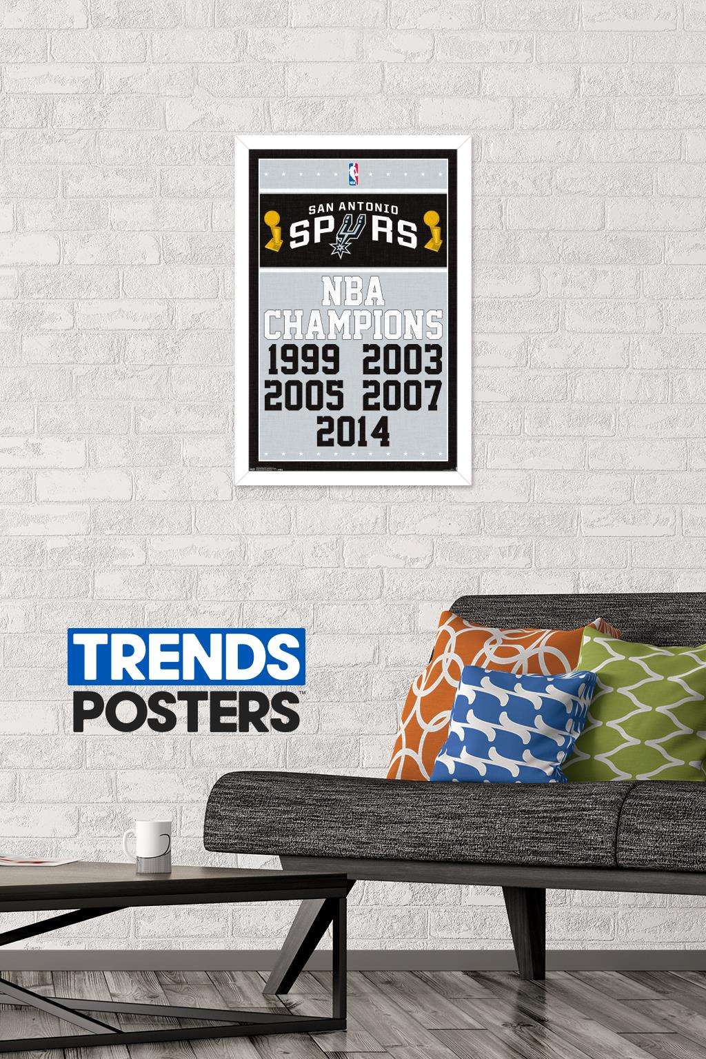 NBA San Antonio Spurs - Champions 17 Wall Poster, 14.725" x 22.375", Framed