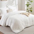 thumbnail image 1 of Juego de ropa de cama CozyLux King White Seersucker con edredón, 7 piezas, 1 of 9
