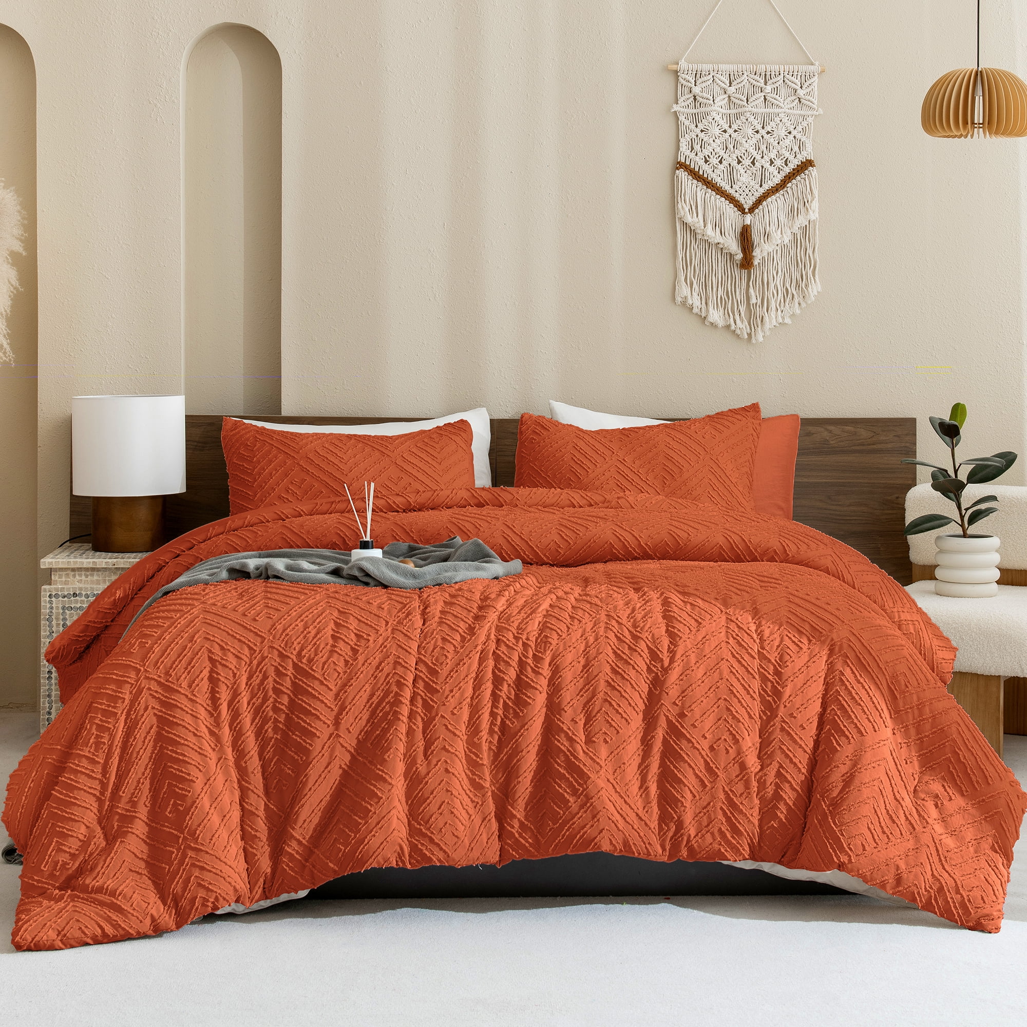 ANGENIA Queen Size Comforter Set Burnt Orange, 3 Pieces Soft Fluffy Terracotta Fall Boho Bedding Comforter Sets for Queen Bed, Rust Tufted Design Bed Set for All Seasons