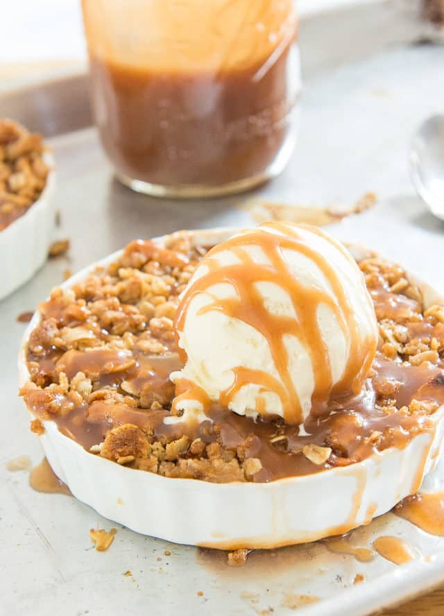 Ghirardelli Sea Salt Caramel Flavoring Sauce | Kosher | 64 oz
