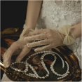 thumbnail image 2 of Guantes de encaje cortos color champán Accesorios de boda Guantes de novia elegantes para mujer, 2 of 5