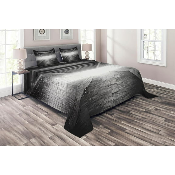 Ambesonne Horror House Quilted Coverlet 3 Pcs, Dark Nİght Tunnel, King Size, Black and White