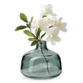 thumbnail image 1 of Torre & Tagus Belle Jarrón De Cristal Soplado Con Boca Azul Claro Para Flores – 4.0 In De Alto Único Florero Transparente Hecho A Mano Para Decoración Del Hogar, Florero Como Decoración De Estante Dec, 1 of 5