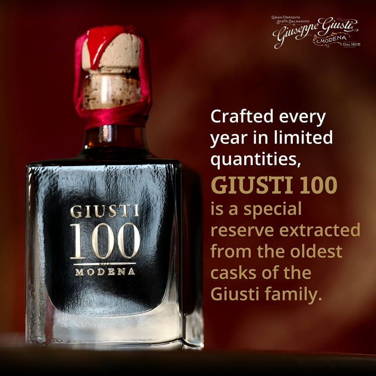 Giusti 100 Exclusive Reserve - Flask in Wooden Gift Box Imported