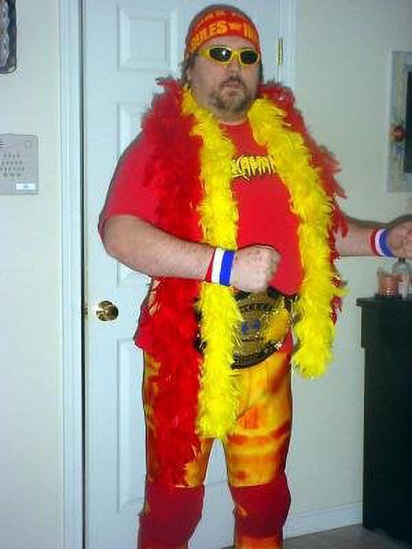Hulk Hogan Hulkamania Costume Kit – Yellow T-Shirt, Bandana, Boa & Glasses