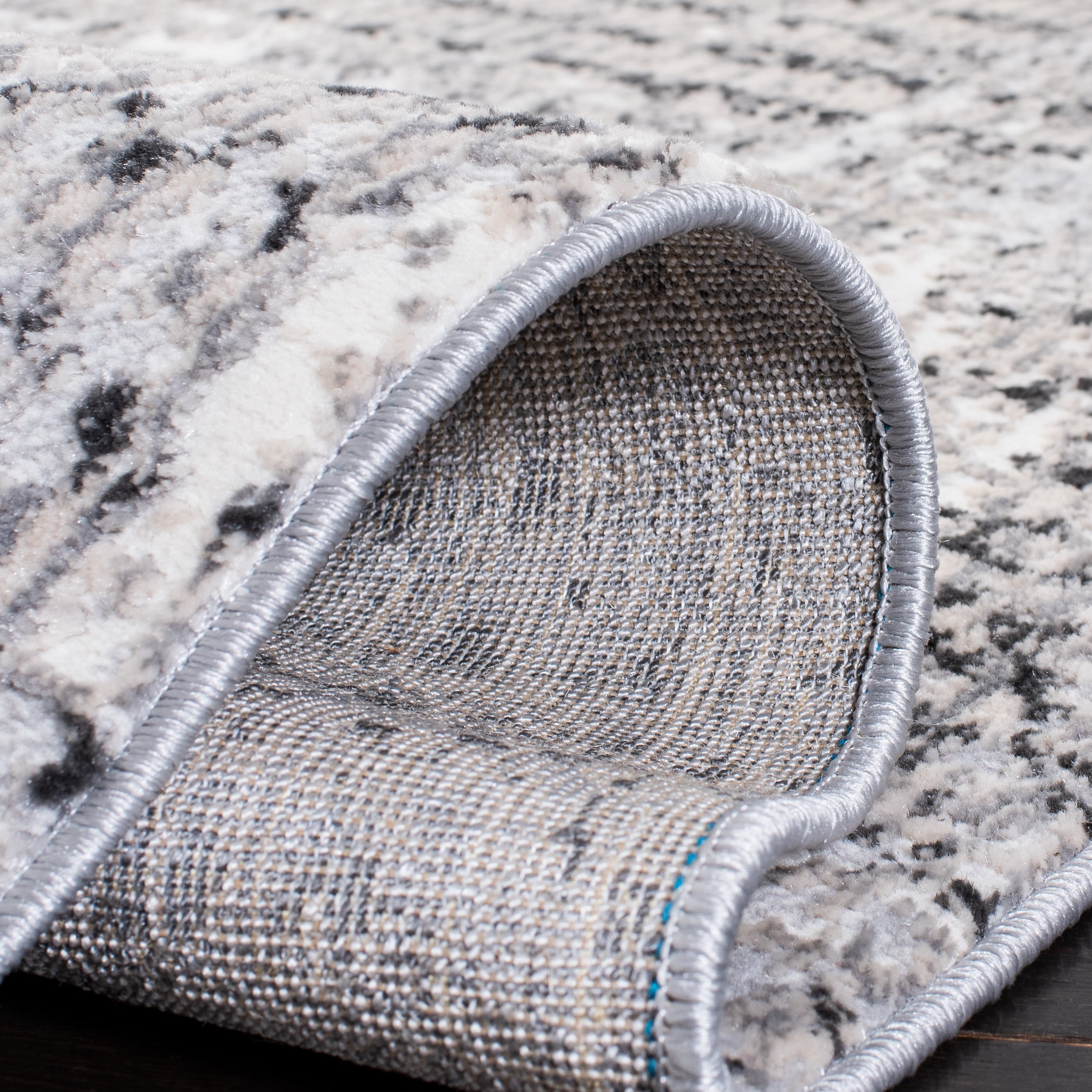 Safavieh Lagoon Joleen Diamond Area Rug, Gray/Beige, 4' x 6'