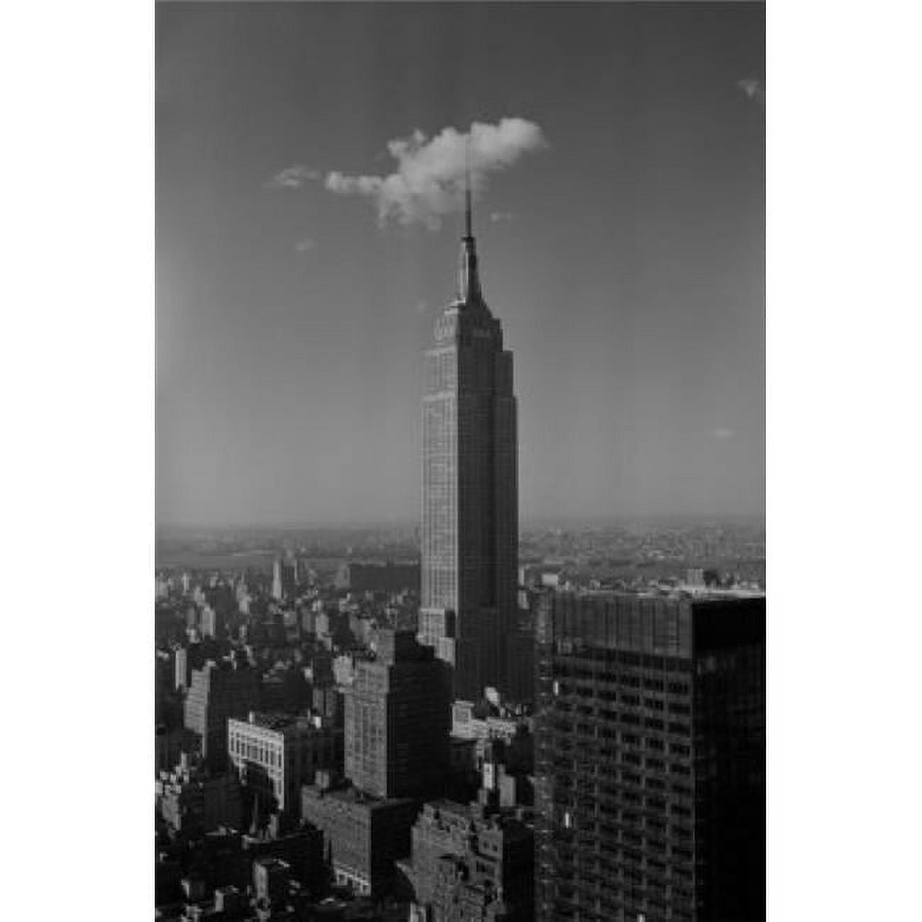 USA New York City Empire State Building Poster Print - 18 x 24 in.