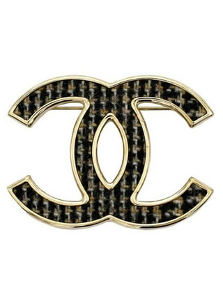 Chanel Pins Button , Hobbies & Toys, Memorabilia & Collectibles, Fan  Merchandise on Carousell